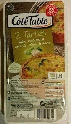 Tartes aux poireaux et à l'emmental râpé