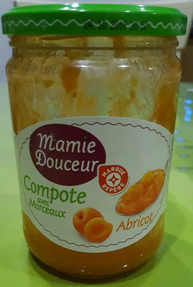 Compote abricot avec morceaux