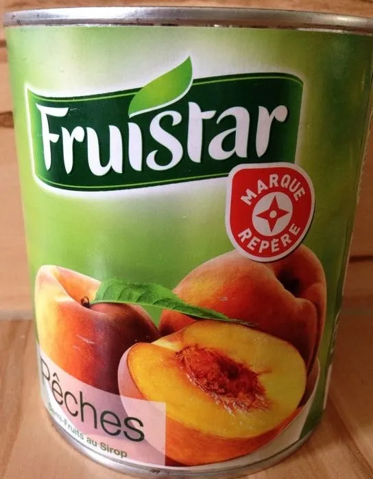 Pêches demi-fruits au sirop