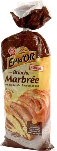 Brioche tressée marbrée aux pépites de chocolat