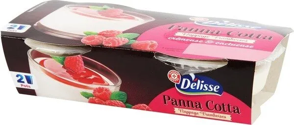 Panna cotta sur lit de framboises
