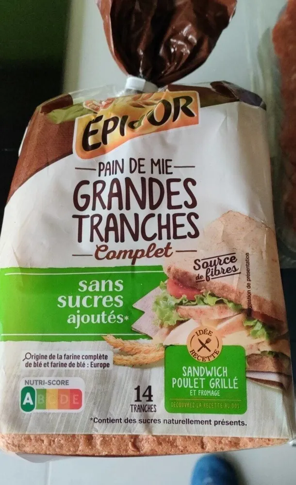 Pain de mie grandes tranches complet
