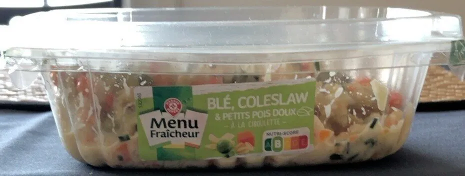 Blé coleslaw et petits pois doux
