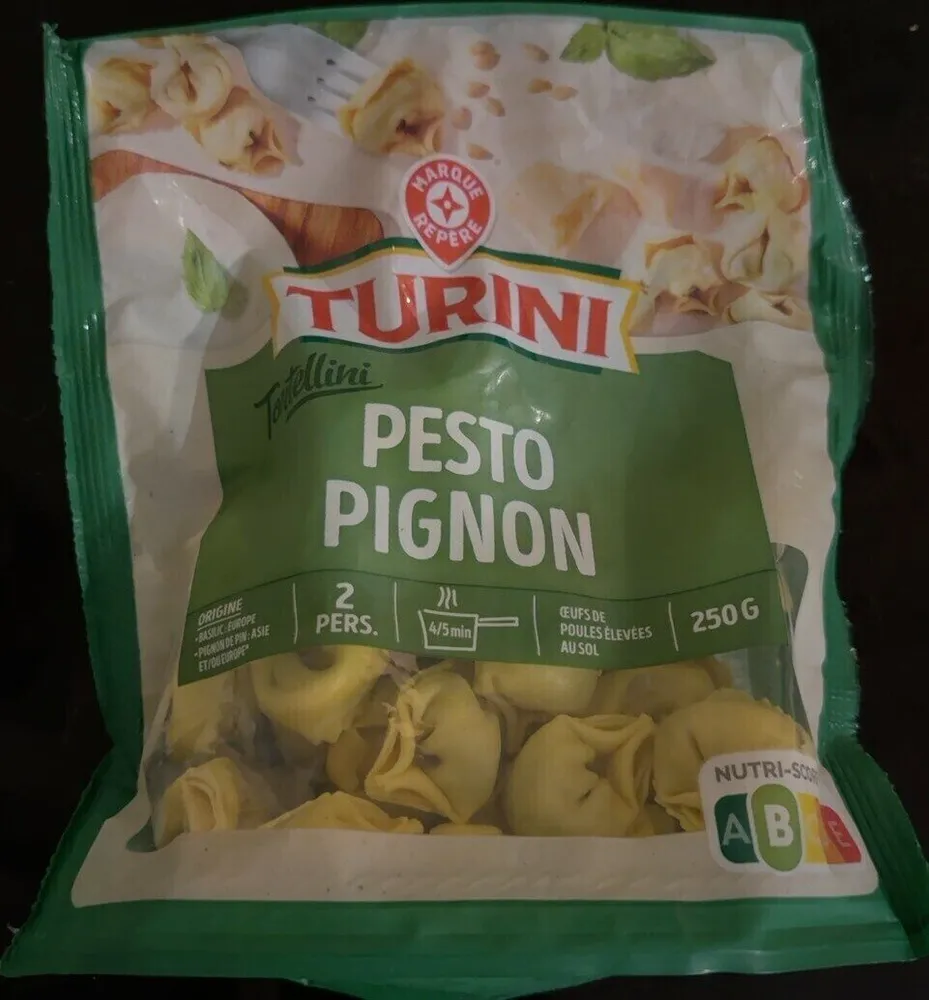Tortellini pesto pignon