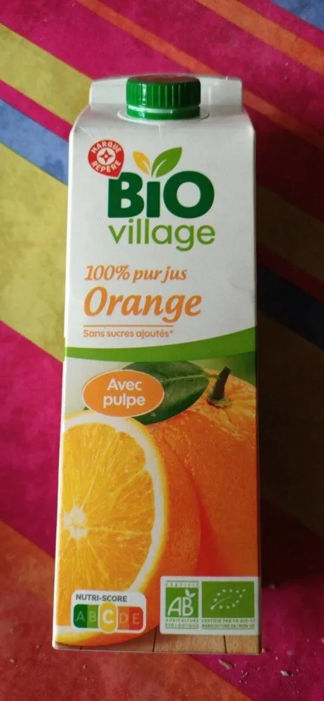 Pur jus d'orange avec pulpe