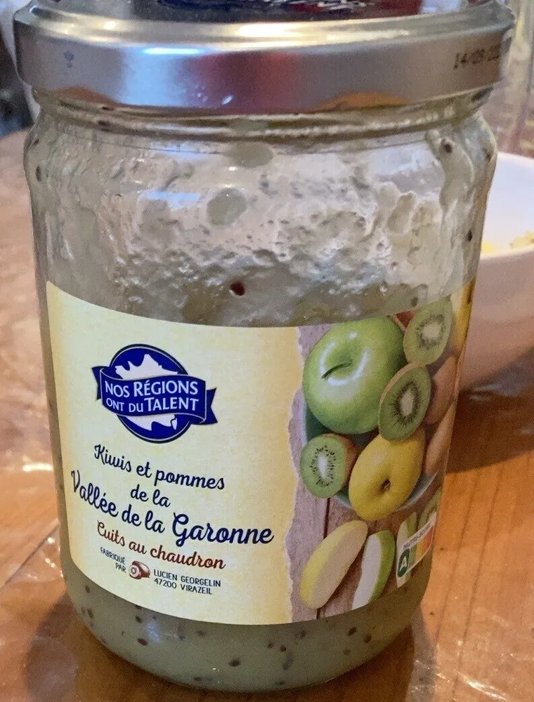 Kiwis et pommes de la vallee de la Garonne