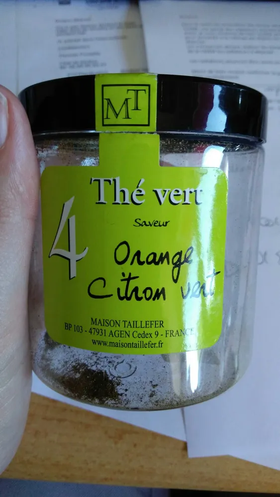 Thé vert saveur orange citron vert
