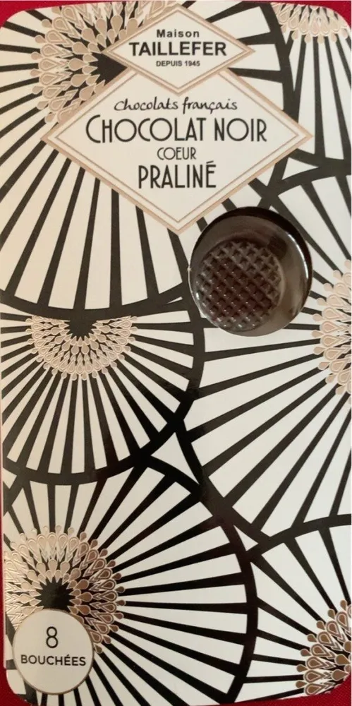 Chocolat noir coeur praliné