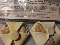 Étoiles feuilletées au saumon et fruits de mer
