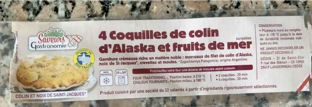 Coquilles de colin d’alaska et fruits de mer