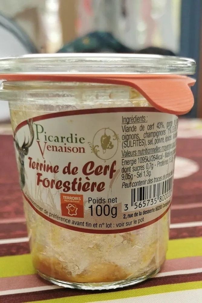 Terrine de cerf forestière