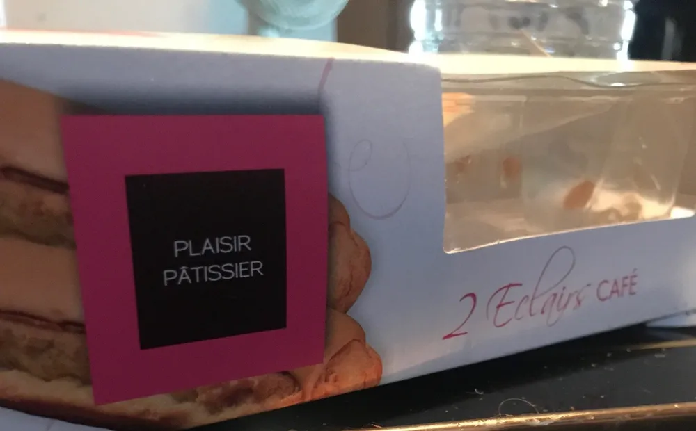 2 Éclairs Café