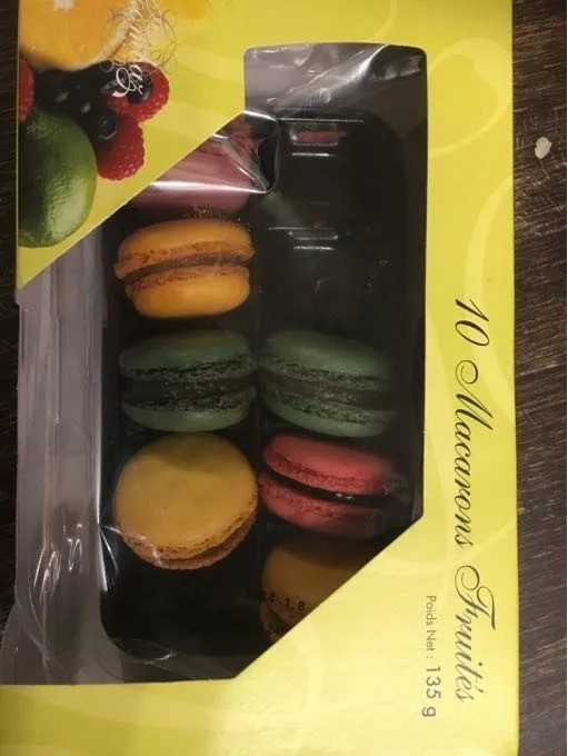 10 Macarons fruités