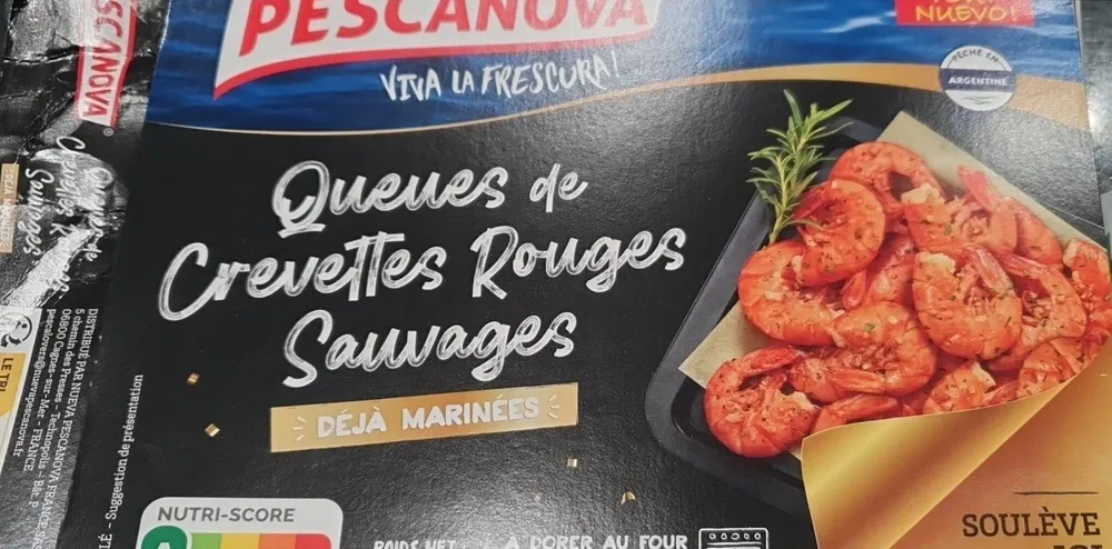 Quêtes de crevettes rouges sauvages