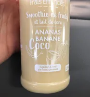 Smoothie de fruits et lait de coco