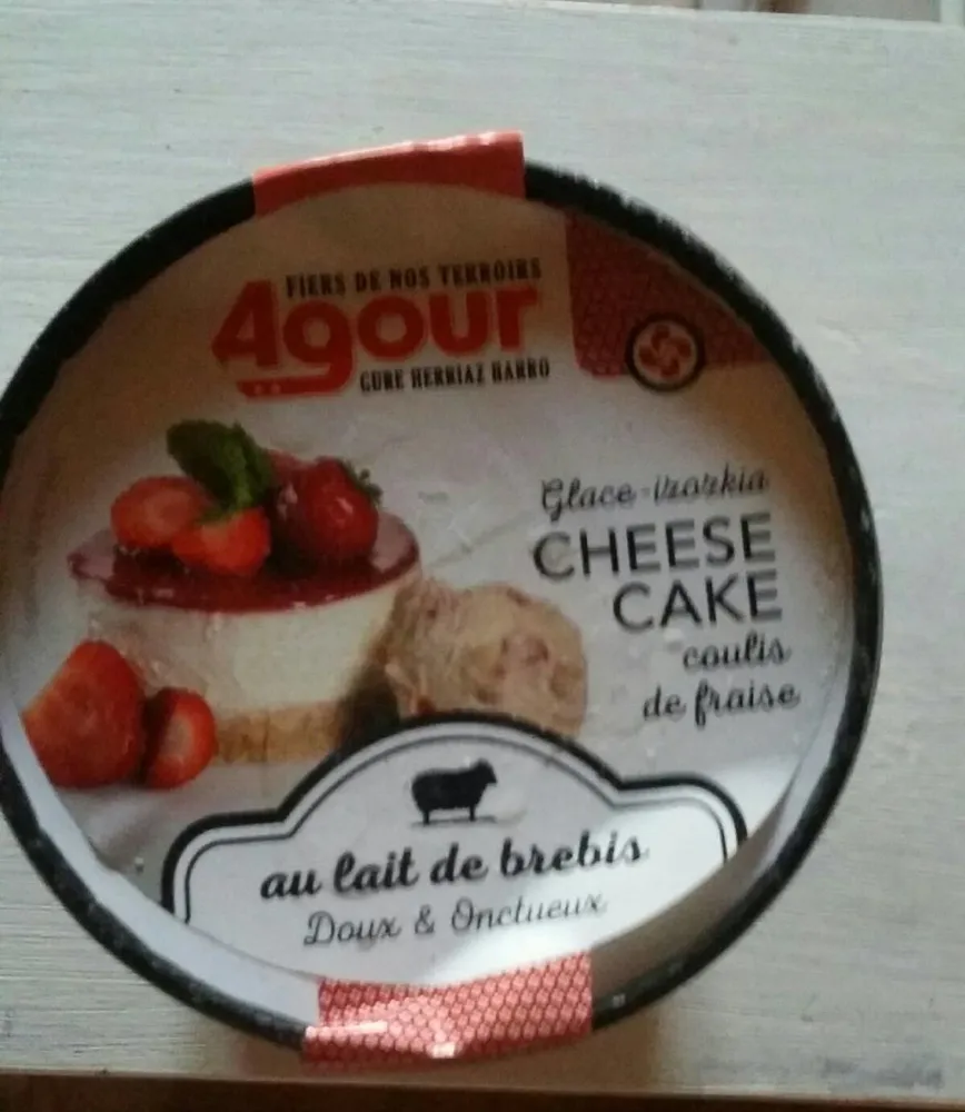 Glace irorkia cheese cake coulis fraise