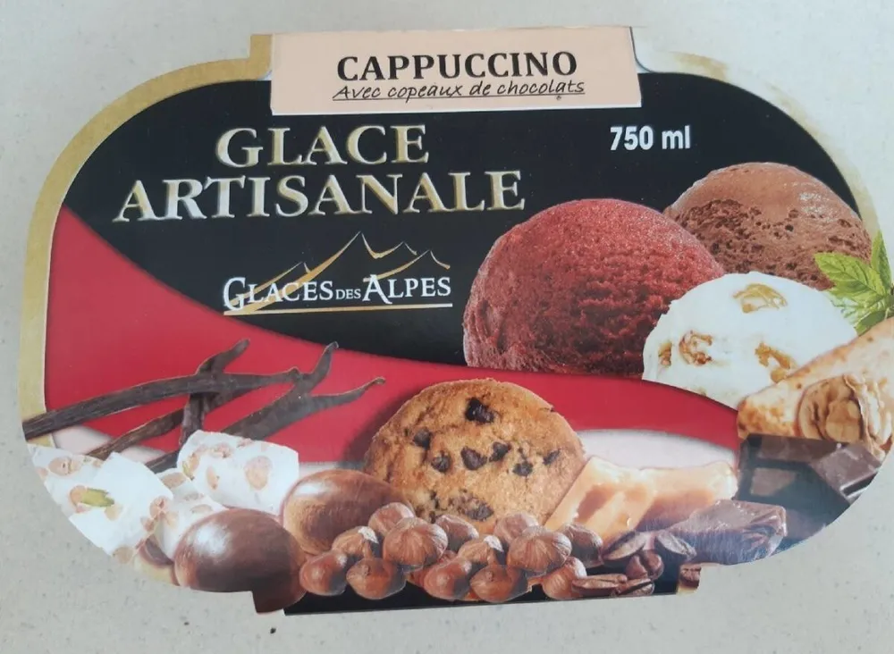 Glace des alpes capuccino
