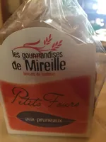 Petits Fours aux Pruneaux