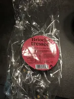 Brioche tressée au beurre et à la crème fraîche