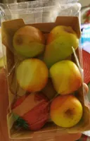 Assortiment de fruit déguisés en pâte d'amandes