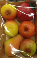 Assortiment de fruits deguisés en pâte d'amande