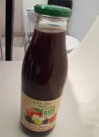 Jus de pomme raisin grenade cassis a açaï