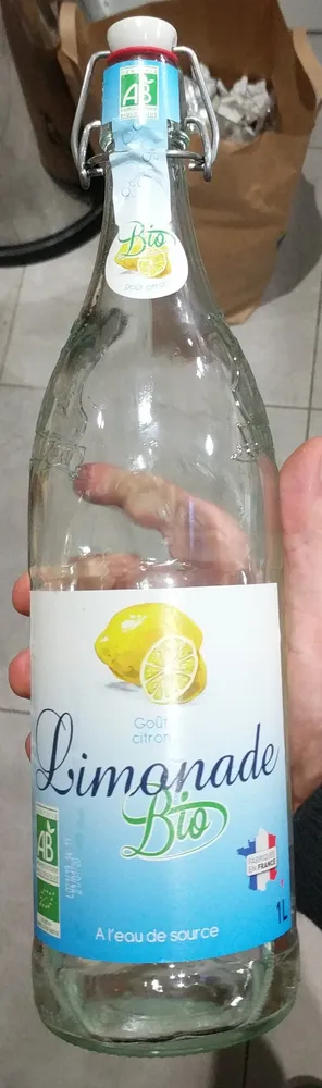 Limonade goût citron bio à l'eau de source