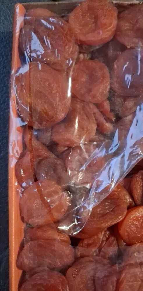 Abricots secs entiers