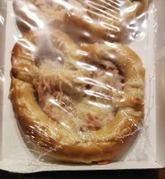 2 Bretzels gratinés Lardons Emmental