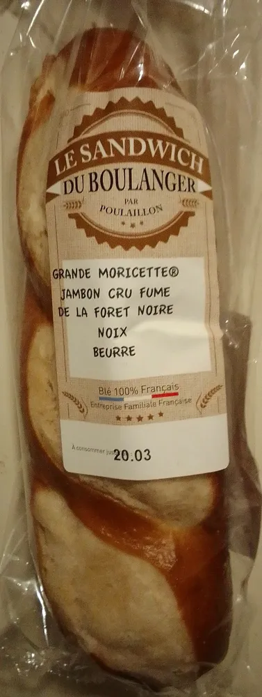 GRANDE MORICETTE AU JAMBON CRU FUME DE LA FORET NOIRE, NOIX ET BEURRE