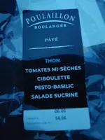 Pavé Thon, tomates, ciboulette, pesto, sucrine