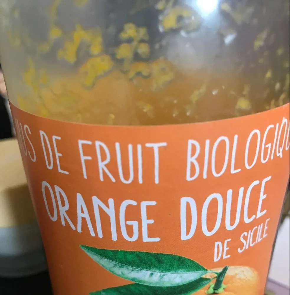 Jus de fruit biologique