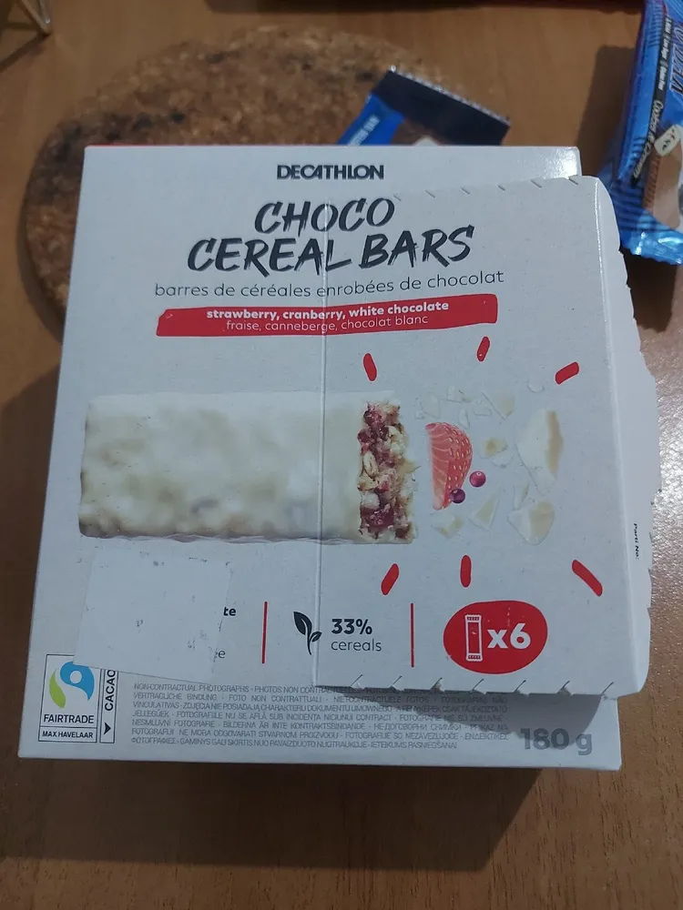 Choco cereal bars strawberry