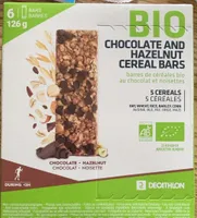 Chocolate and hazelnut cereal bars