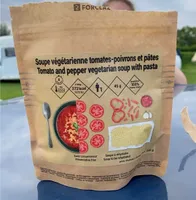 Soupe vegetarienne tomates-poivrons et pates