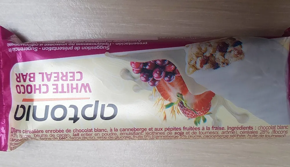 Barres cereales chocolat blanc fruits rouges