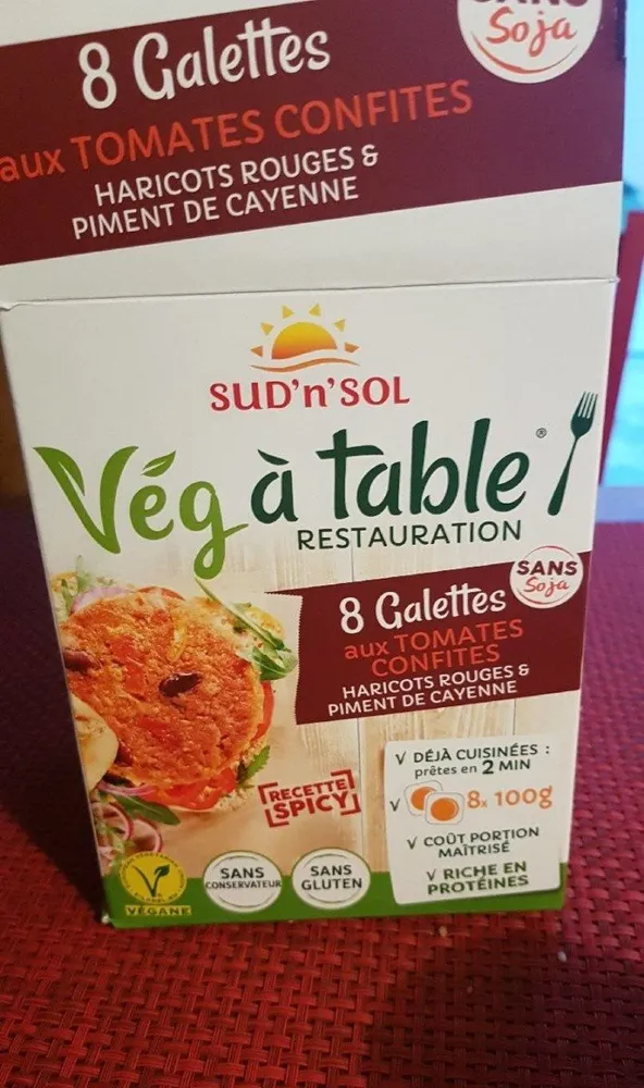 Vég à table