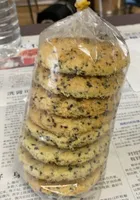 Mini sablé au sesame noir
