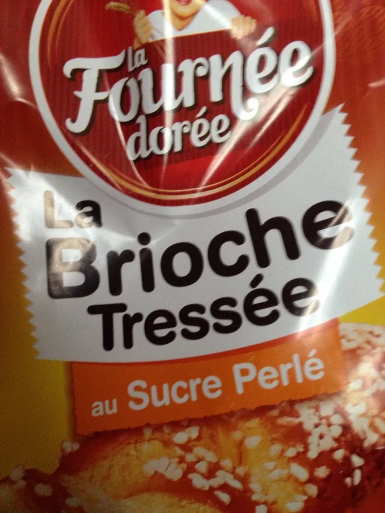 La brioche tressée au sucre perlé