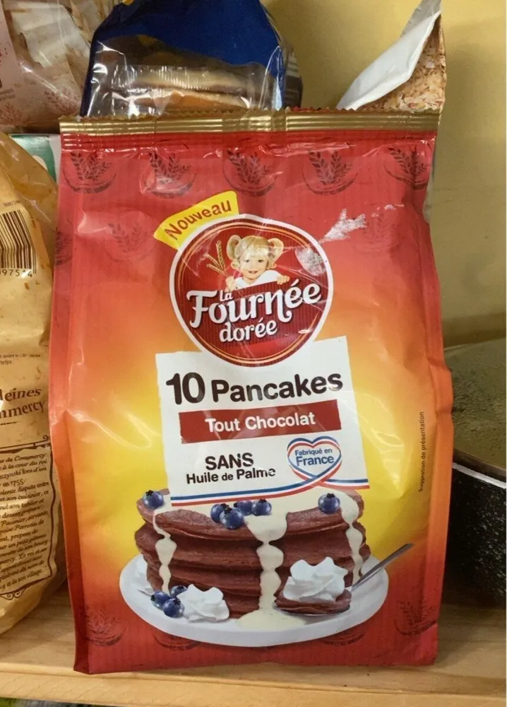 Pancakes au chocolat en poudre