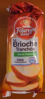 Brioche tranchée à la crème fraîche