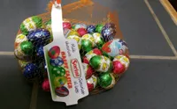 Chocolat pâques oeufs happy easter