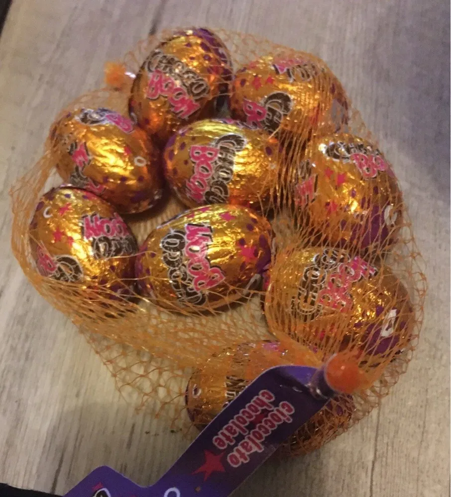 Oeufs au chocolat petillant