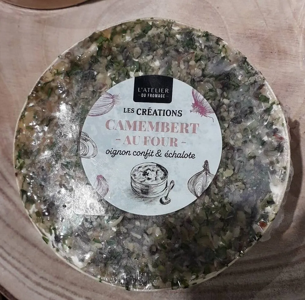 Camembert au four oignon confit et échalote