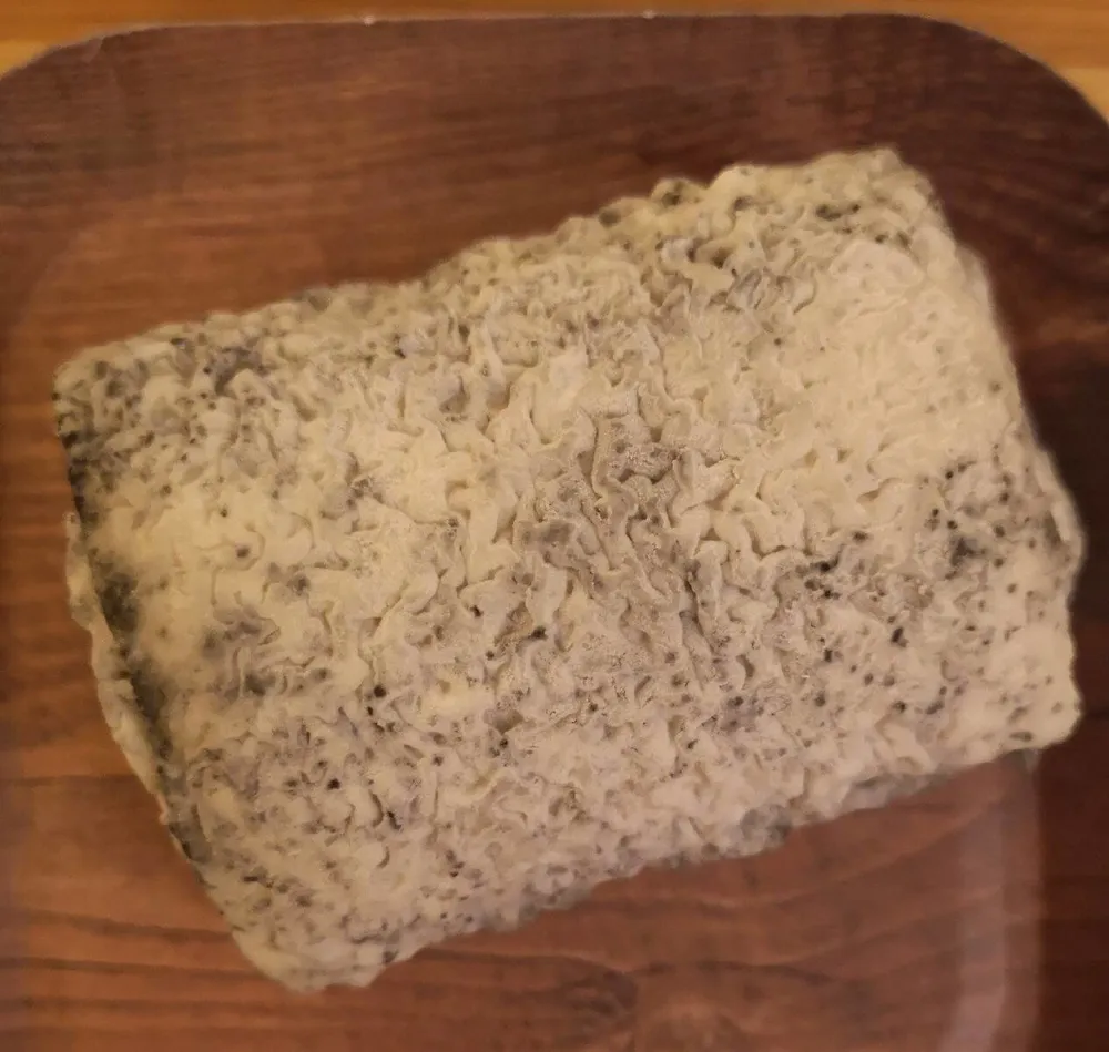 Buchette de chèvre cendrée