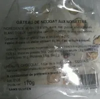 Gateau de nougat aux noisettes