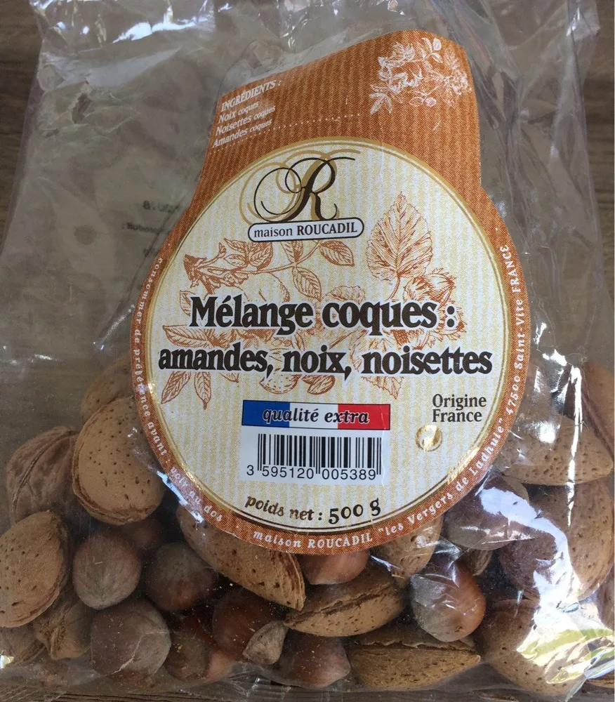 Mélanges coques: amandes, noix, noisettes