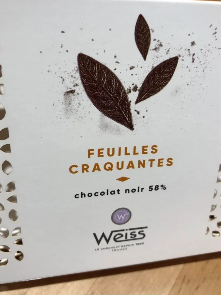 Feuilles craquantes