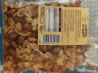 Cacahuètes pelliculées grillées à l'huile et salées