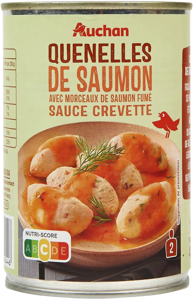Quenelles de saumon avec morceaux de saumon fumé sauce crevette